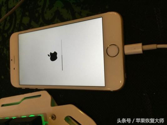 iPhone锁屏密码忘了怎么办？不花钱不刷机，20秒解锁！