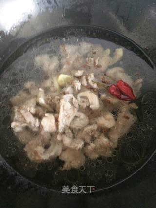 牛肉炖土豆怎么做好吃 牛肉炖土豆的家常做法